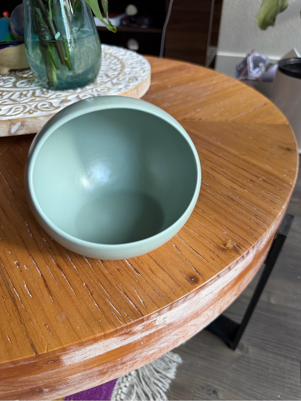 Matte Sage Green Ceramic Serving Bowl - Modern Tableware